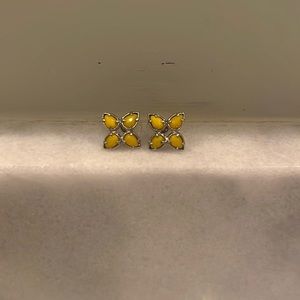 Kendra Scott earring